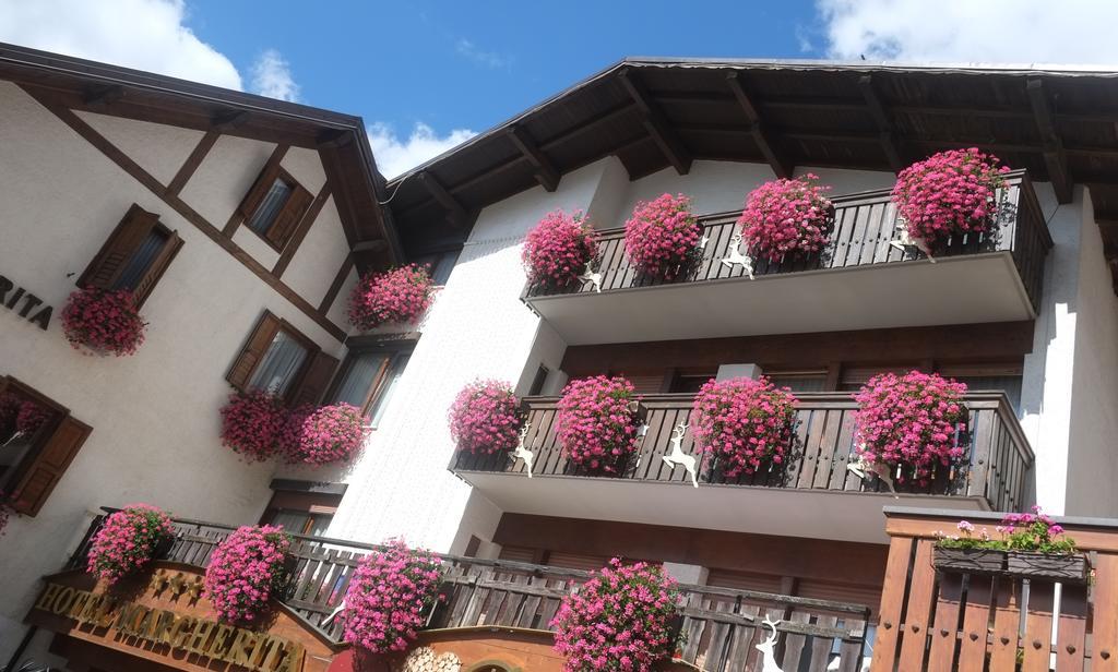 Hotel Margherita San Martino Di Castrozza Dış mekan fotoğraf